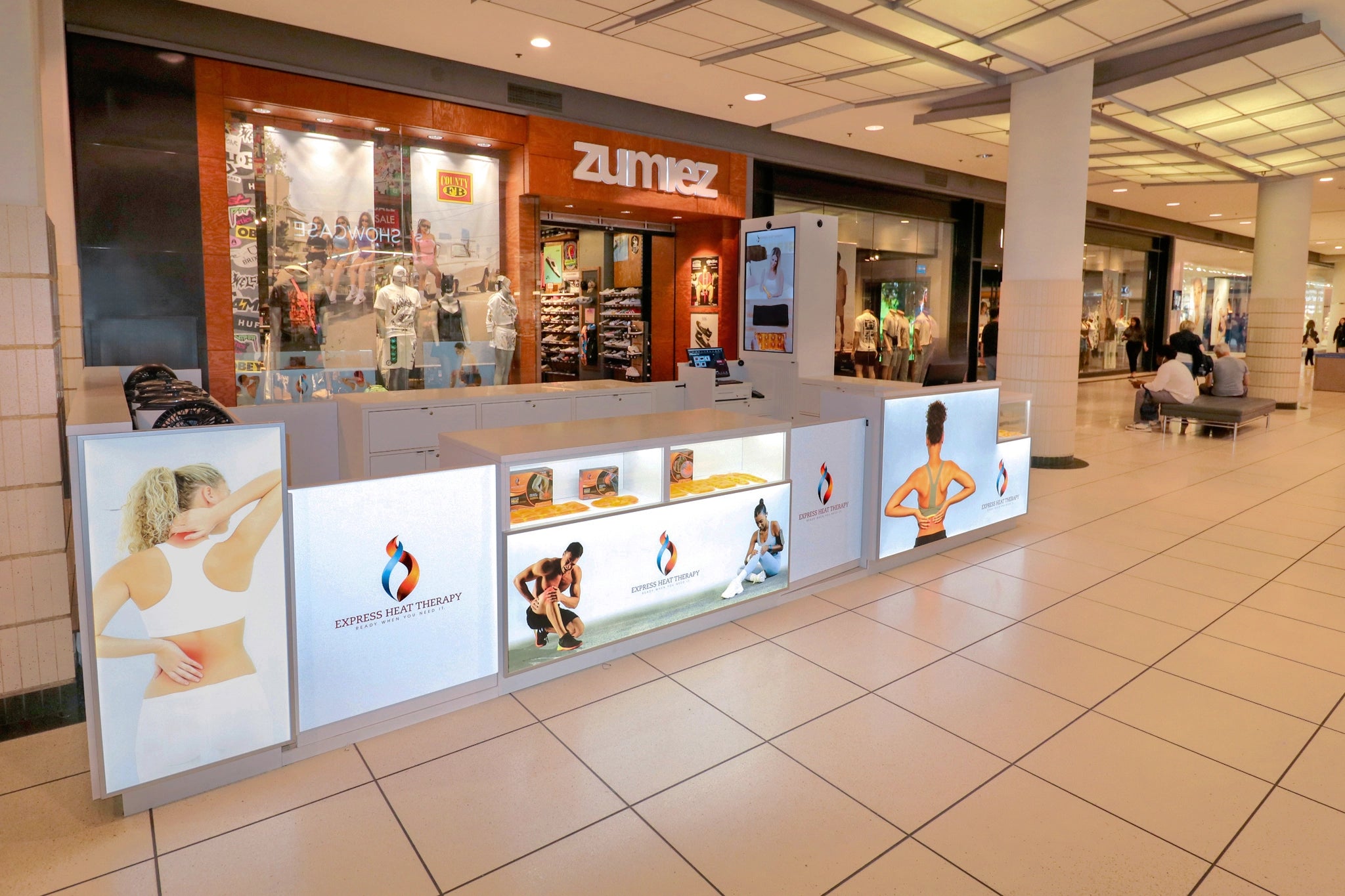 CF Toronto Eaton Centre Store